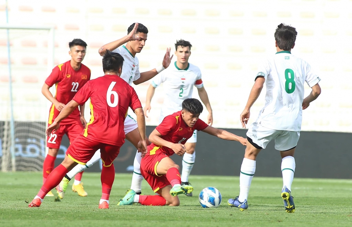U23 Việt Nam đọ sức với U23 Uzbekistan ở Dubai Cup 2022